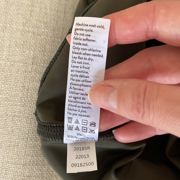 Spanx | faux leather | camo leggings - Picture 15 of 16